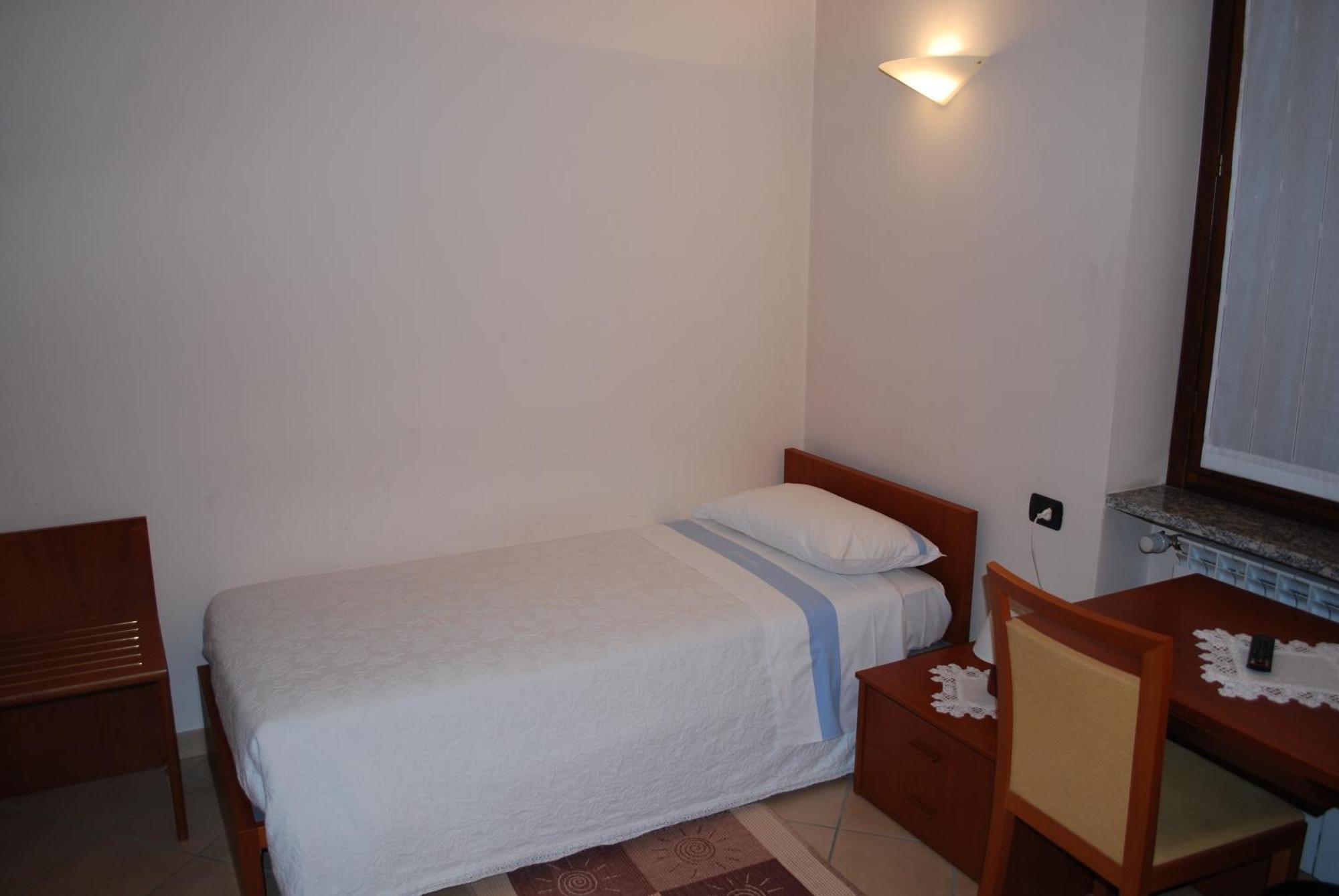 Albergo Sole Mariano Comense Extérieur photo